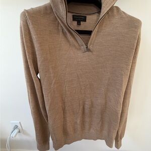 Banana Republic Men's Tan quarter zip  merino wool Sweater size Small